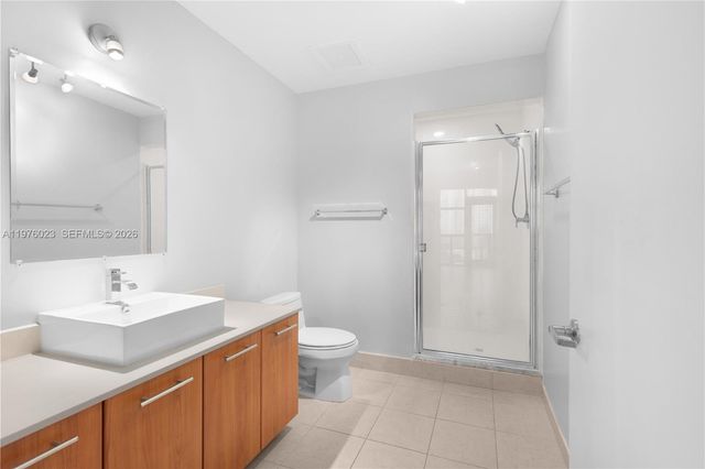 3301 NE 1st Ave H1506, Miami, FL 33137