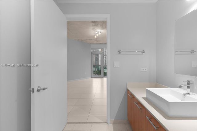 3301 NE 1st Ave H1506, Miami, FL 33137