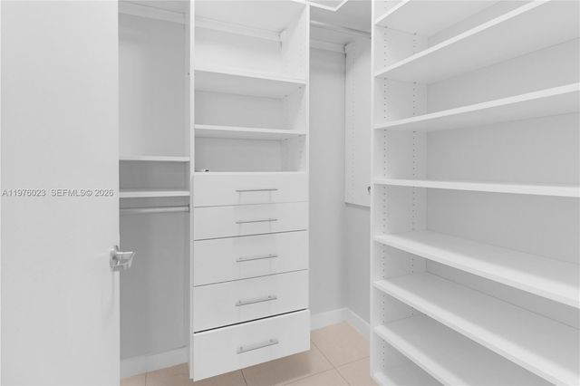 3301 NE 1st Ave H1506, Miami, FL 33137