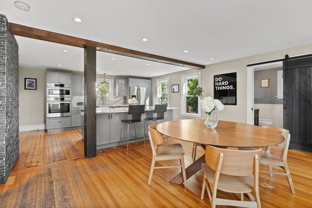 93 Albatross Rd, Quincy, MA 02169
