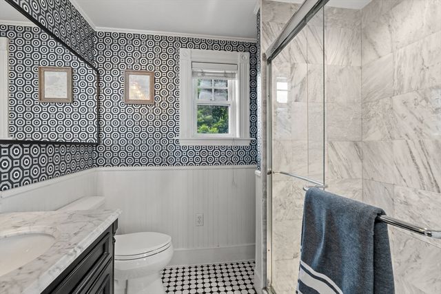 93 Albatross Rd, Quincy, MA 02169