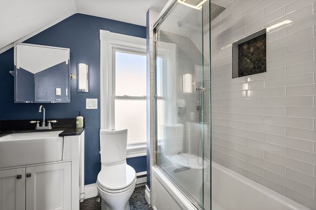 93 Albatross Rd, Quincy, MA 02169