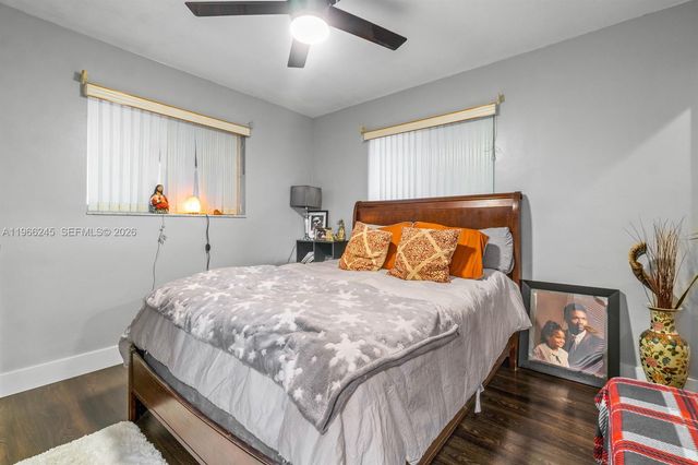 3201 Abbott Ln, Hollywood, FL 33021