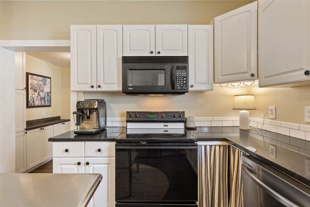 314 N Avenue I, Clifton, TX 76634