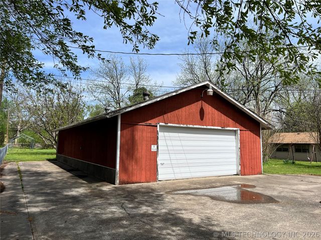 2900 Arline Street, Muskogee, OK 74401