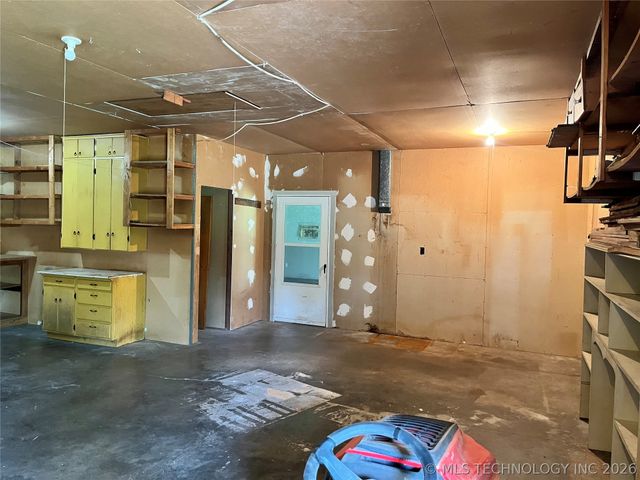 2900 Arline Street, Muskogee, OK 74401