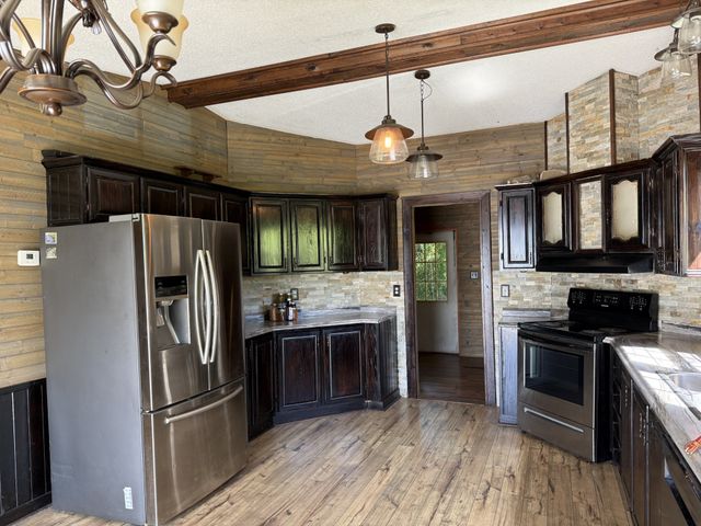 8356 Barren Fork Ln, Bon Aqua, TN 37025