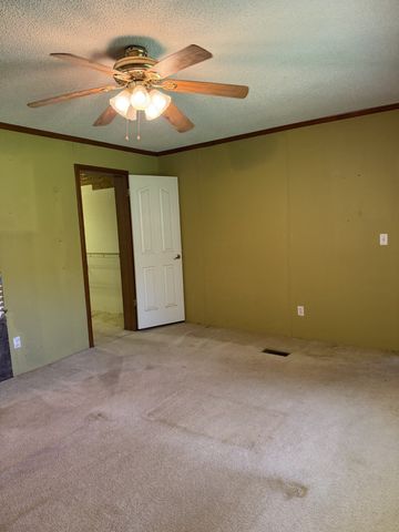 8356 Barren Fork Ln, Bon Aqua, TN 37025