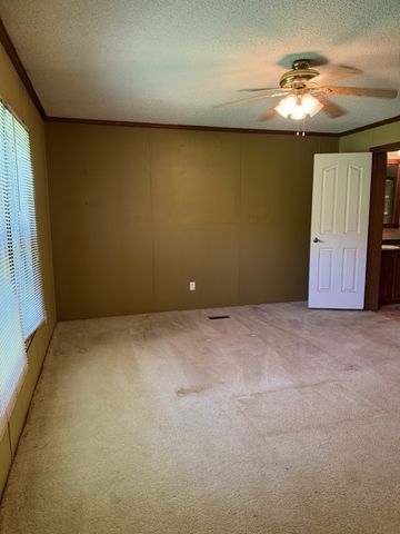8356 Barren Fork Ln, Bon Aqua, TN 37025