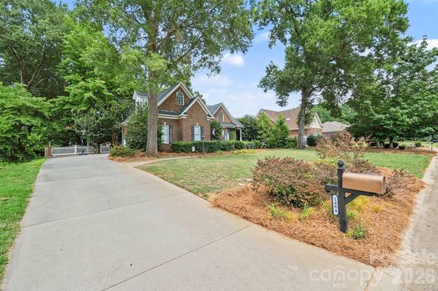 1484 Summit View Drive, Rock Hill, SC 29732