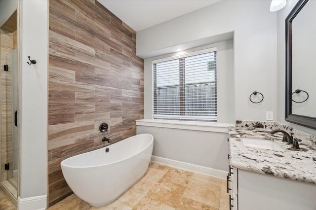 1339 Du Barry Lane, Houston, TX 77018