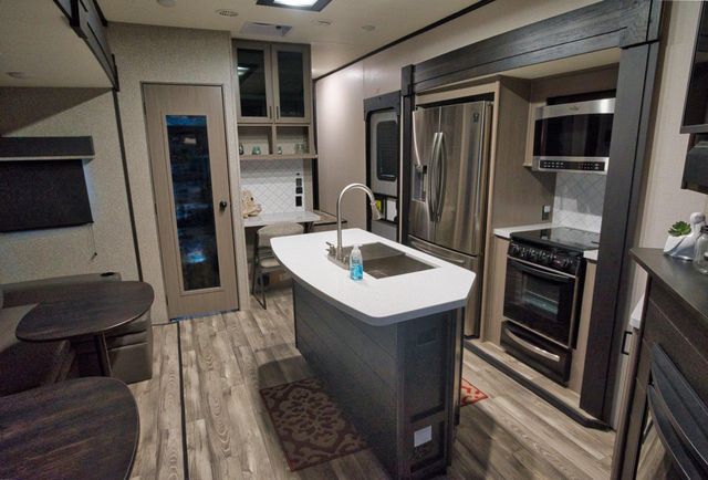 867 County Road 299, Sargent, TX 77414