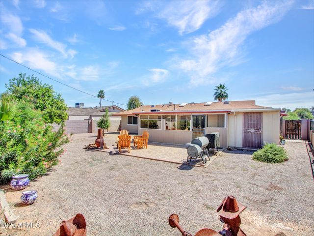 10848 W CONNECTICUT Avenue, Sun City, AZ 85351
