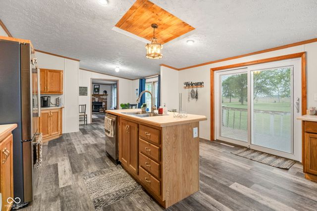 1540 E 900 N, Crawfordsville, IN 47933