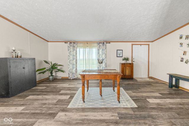 1540 E 900 N, Crawfordsville, IN 47933