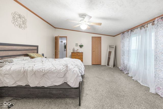 1540 E 900 N, Crawfordsville, IN 47933