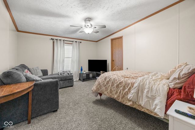 1540 E 900 N, Crawfordsville, IN 47933