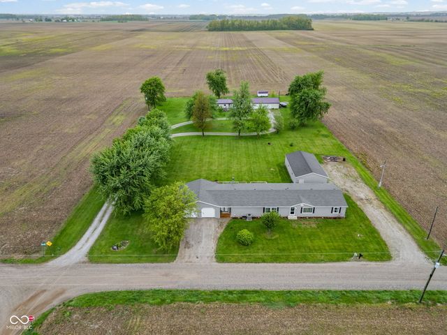 1540 E 900 N, Crawfordsville, IN 47933