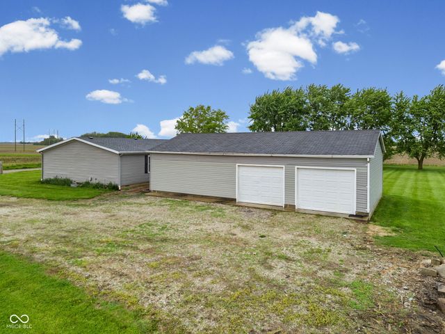 1540 E 900 N, Crawfordsville, IN 47933