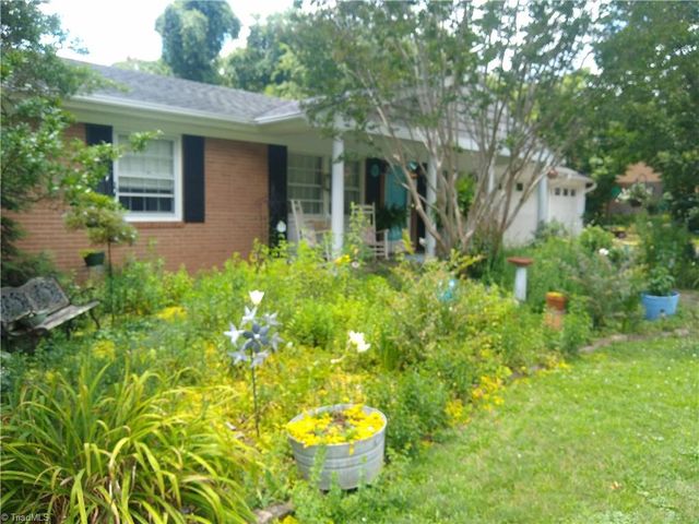 163 Florida Avenue, Mount Airy, NC 27030
