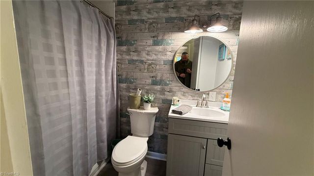 163 Florida Avenue, Mount Airy, NC 27030