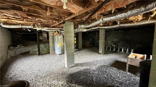 163 Florida Avenue, Mount Airy, NC 27030
