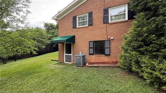 163 Florida Avenue, Mount Airy, NC 27030