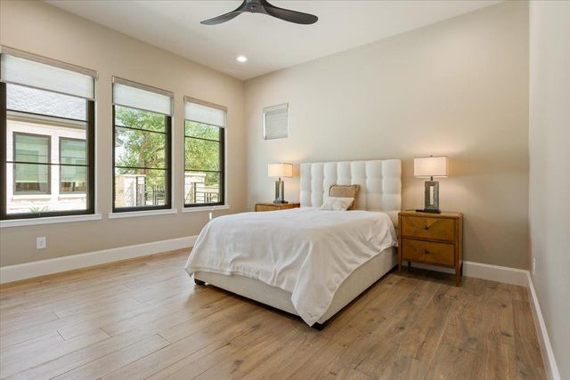 309 Highland Spring LN, Georgetown, TX 78633