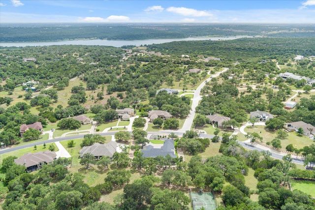 309 Highland Spring LN, Georgetown, TX 78633