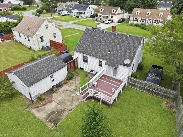 215 Tareyton LN, Portsmouth, VA 23701