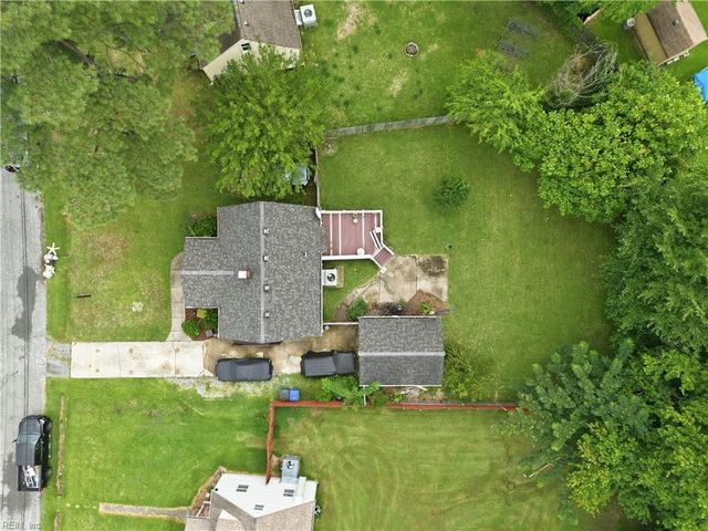 215 Tareyton LN, Portsmouth, VA 23701