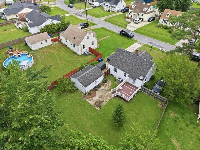 215 Tareyton LN, Portsmouth, VA 23701