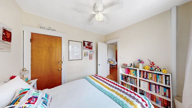 15 Governors Ave 7, Medford, MA 02155