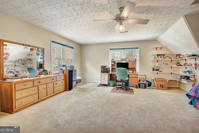 511 Fallside Court, Peachtree City, GA 30269