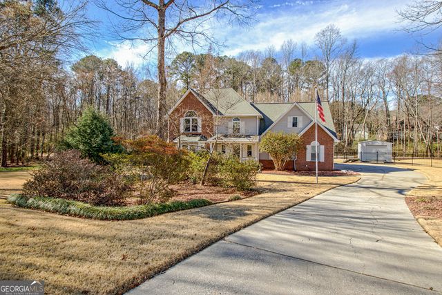 511 Fallside Court, Peachtree City, GA 30269