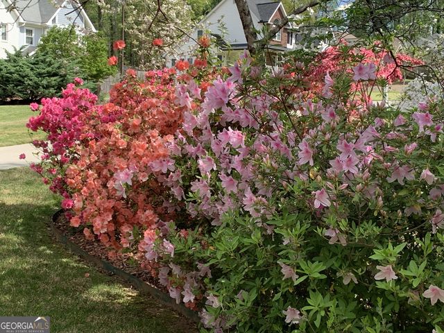 511 Fallside Court, Peachtree City, GA 30269