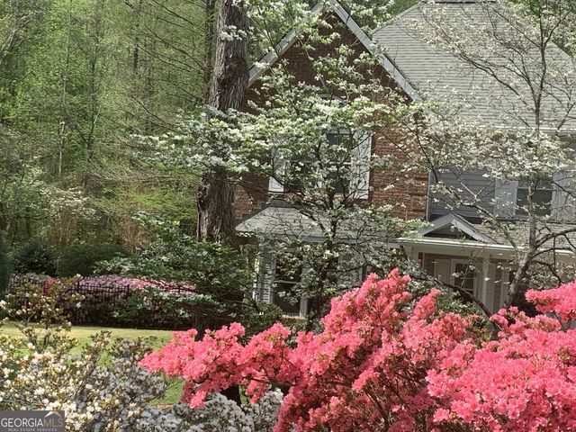 511 Fallside Court, Peachtree City, GA 30269