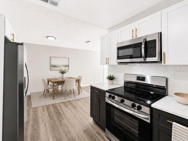 3425 E LOUISIANA AVENUE, Tampa, FL 33610