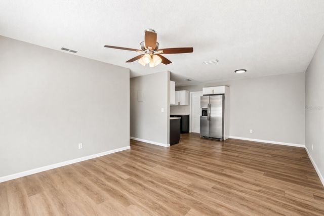 3425 E LOUISIANA AVENUE, Tampa, FL 33610