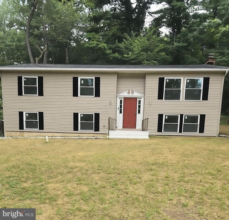 7 DOGWOOD LN, Willow Street, PA 17584