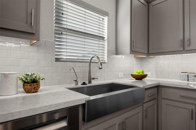 5831 Carrara PASS, Round Rock, TX 78665