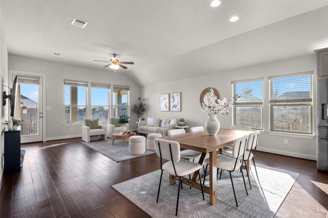 5831 Carrara PASS, Round Rock, TX 78665