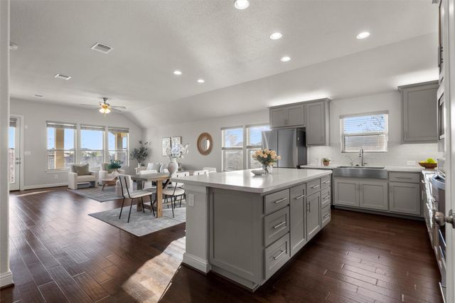 5831 Carrara PASS, Round Rock, TX 78665