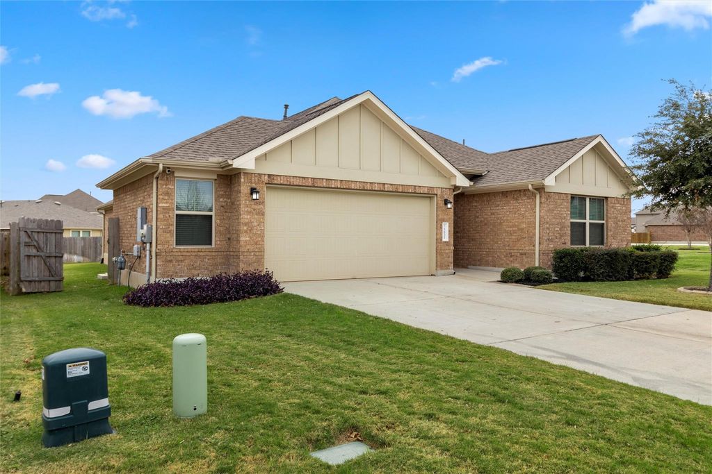5831 Carrara PASS, Round Rock, TX 78665