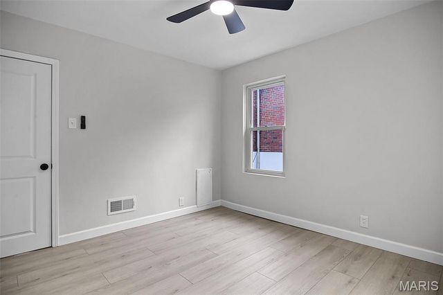 7562 Melrose Avenue, University City, MO 63130