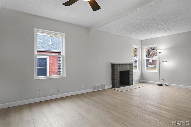 7562 Melrose Avenue, University City, MO 63130