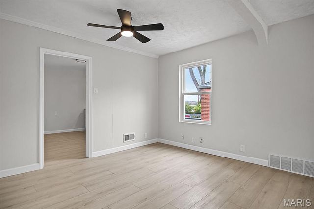 7562 Melrose Avenue, University City, MO 63130