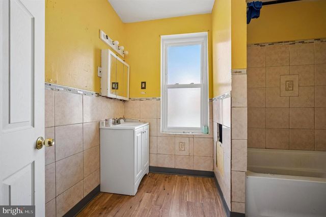 1615 S FRAZIER ST, Philadelphia, PA 19143