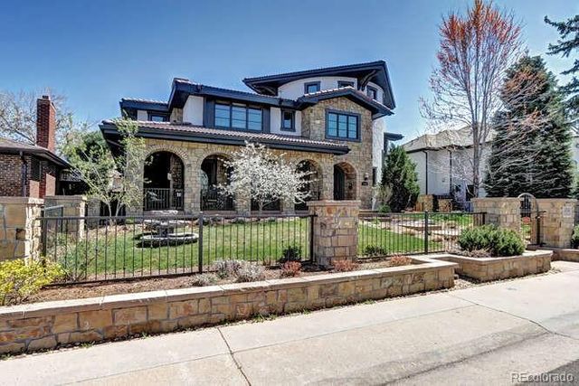 1030 S Adams Street, Denver, CO 80209