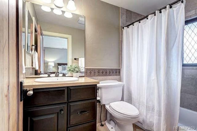 1030 S Adams Street, Denver, CO 80209